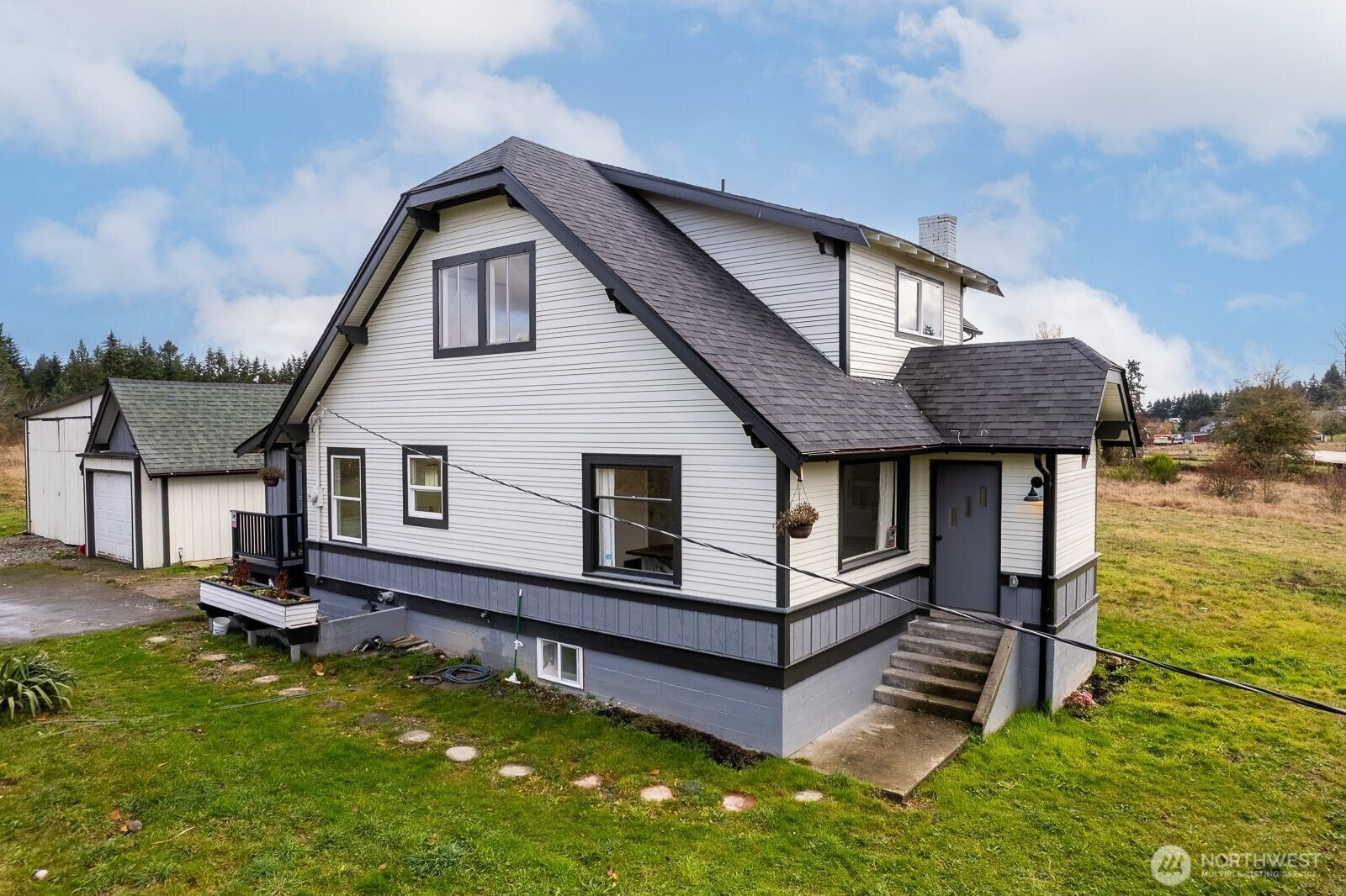 24507 Meridian Avenue E, Graham, WA 98338
