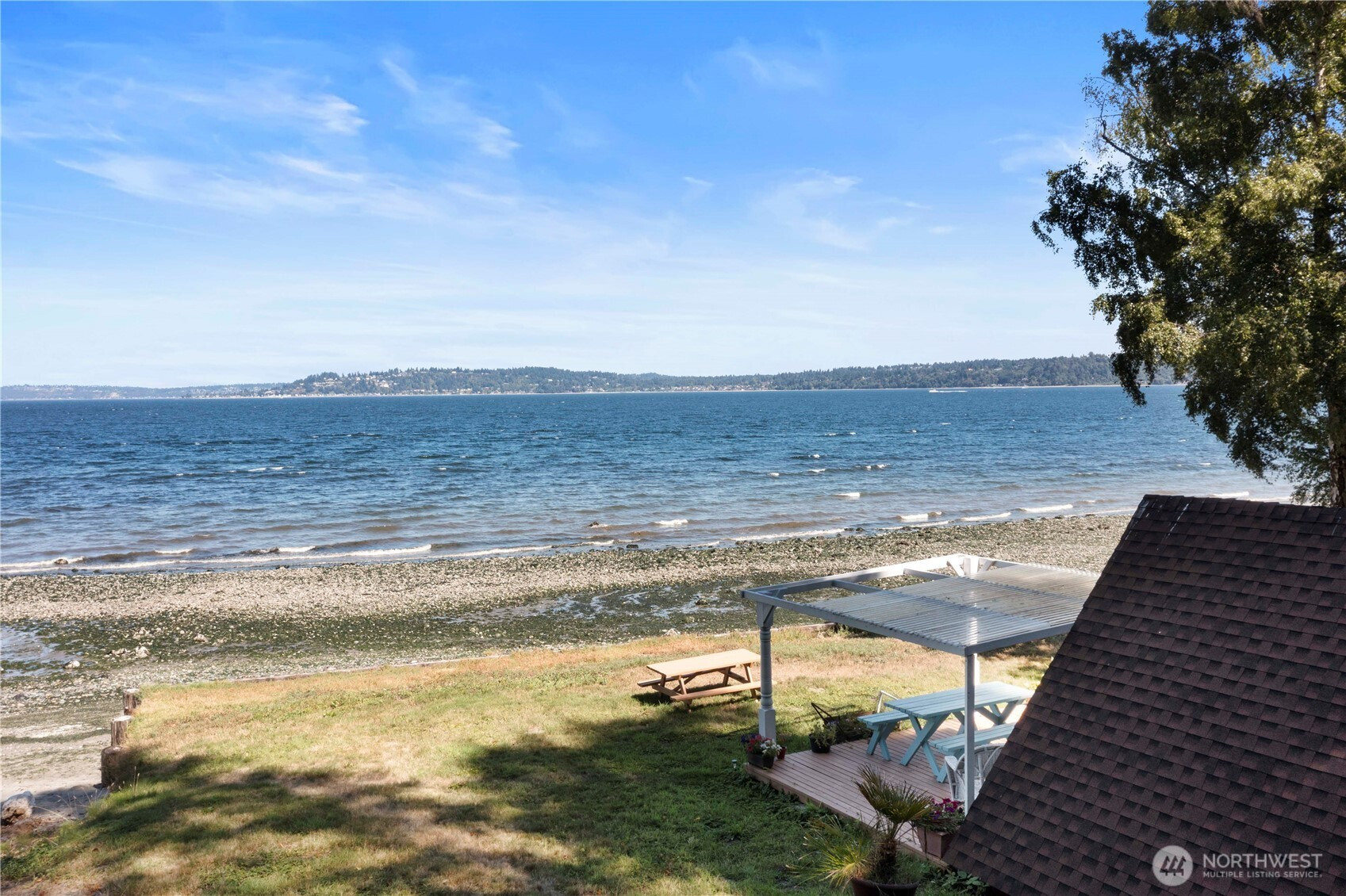 4968 SW Luana Lane, Vashon, WA 98070