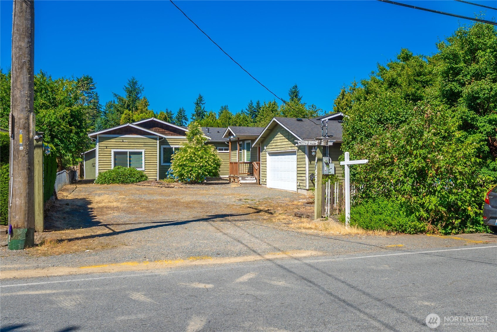 17551 12th Avenue NE, Shoreline, WA 98155