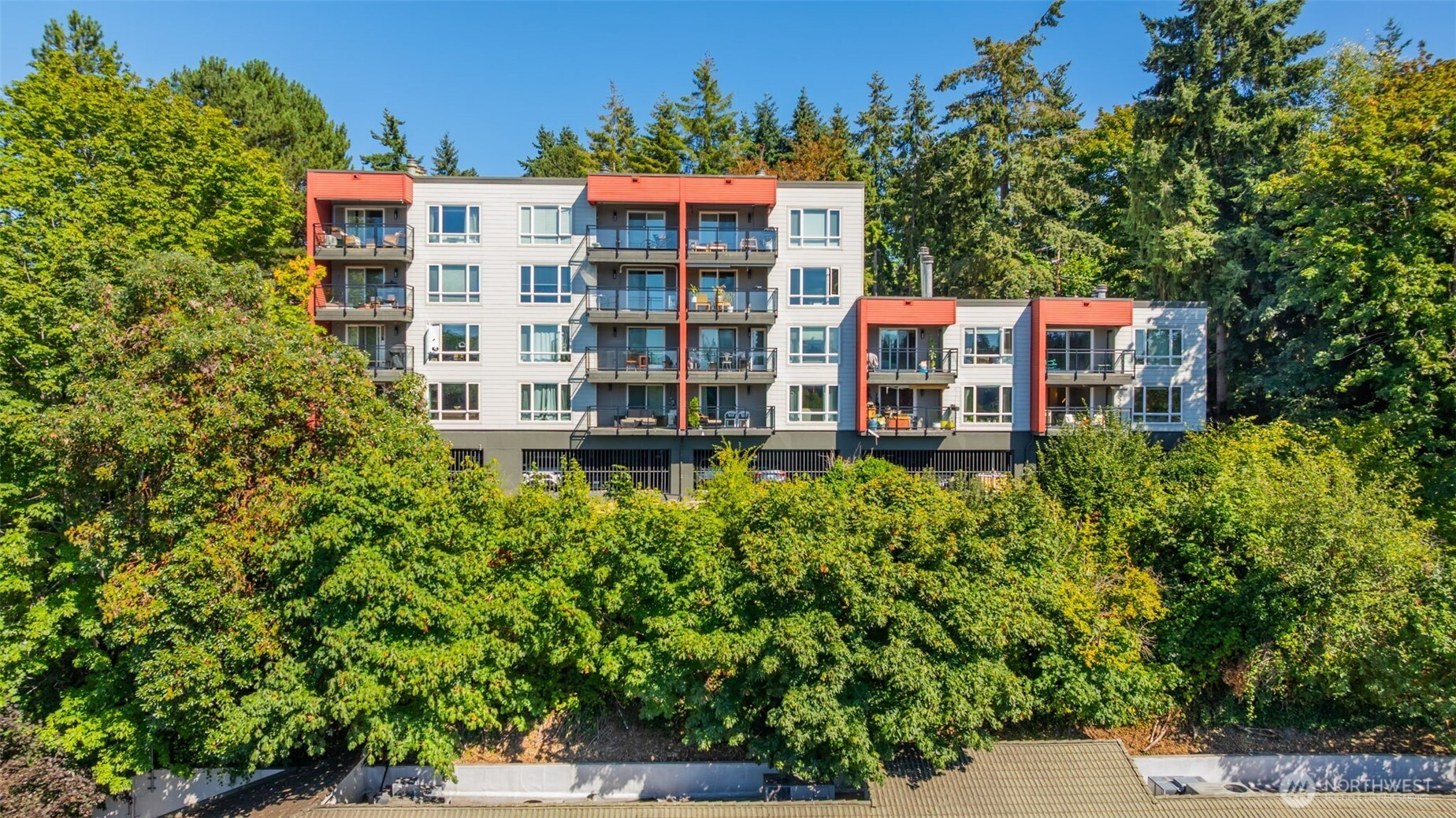 145 105th Avenue SE, Bellevue, WA 98004