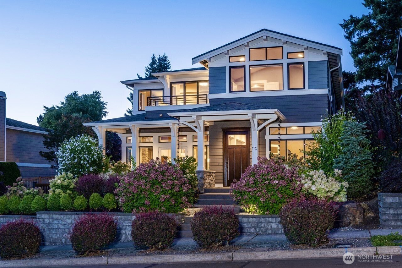 116 12th Avenue, Kirkland, WA 98033