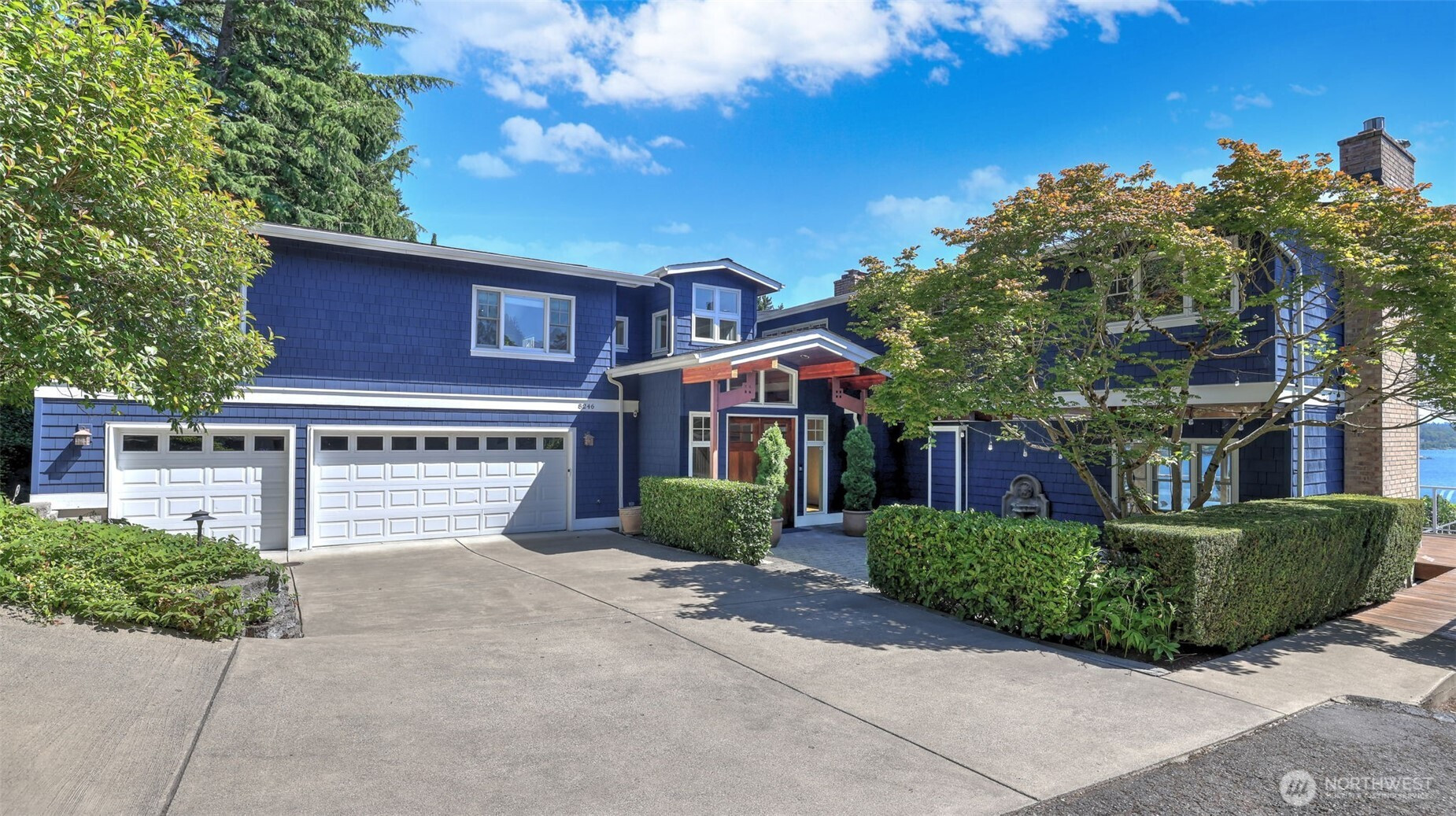 8246 E Mercer Way, Mercer Island, WA 98040