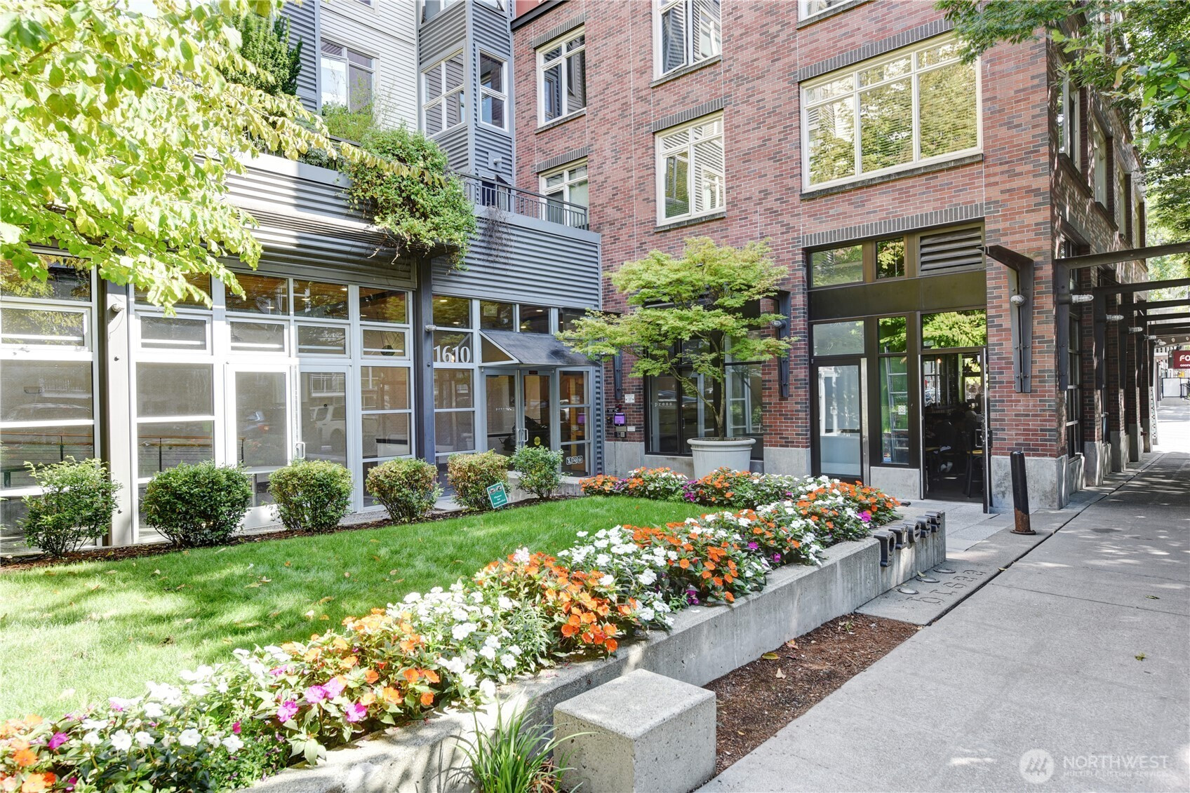 1610 Belmont Avenue, Seattle, WA 98122