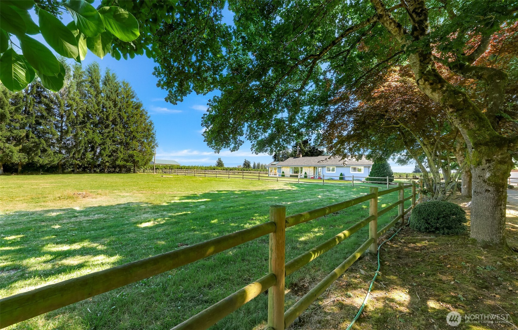 271 E Bartlett Road, Lynden, WA 98264