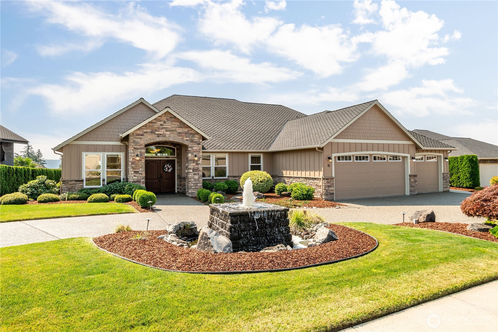 15 Gibbs Lane, Longview, WA 98632