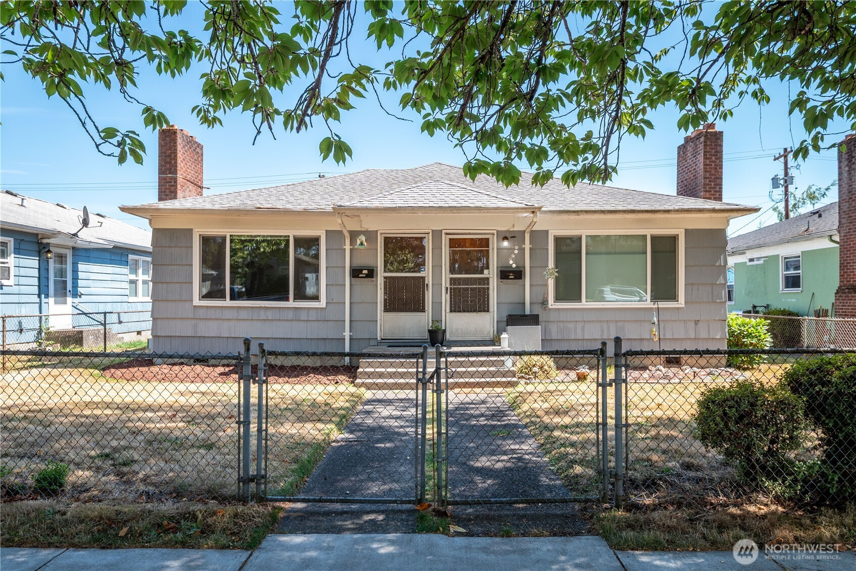 1030 16th Avenue, Longview, WA 98632