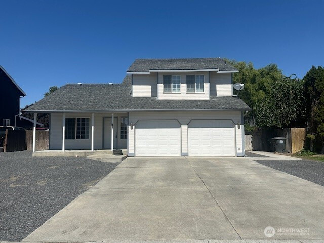 1346 Oasis Circle, Moses Lake, WA 98837