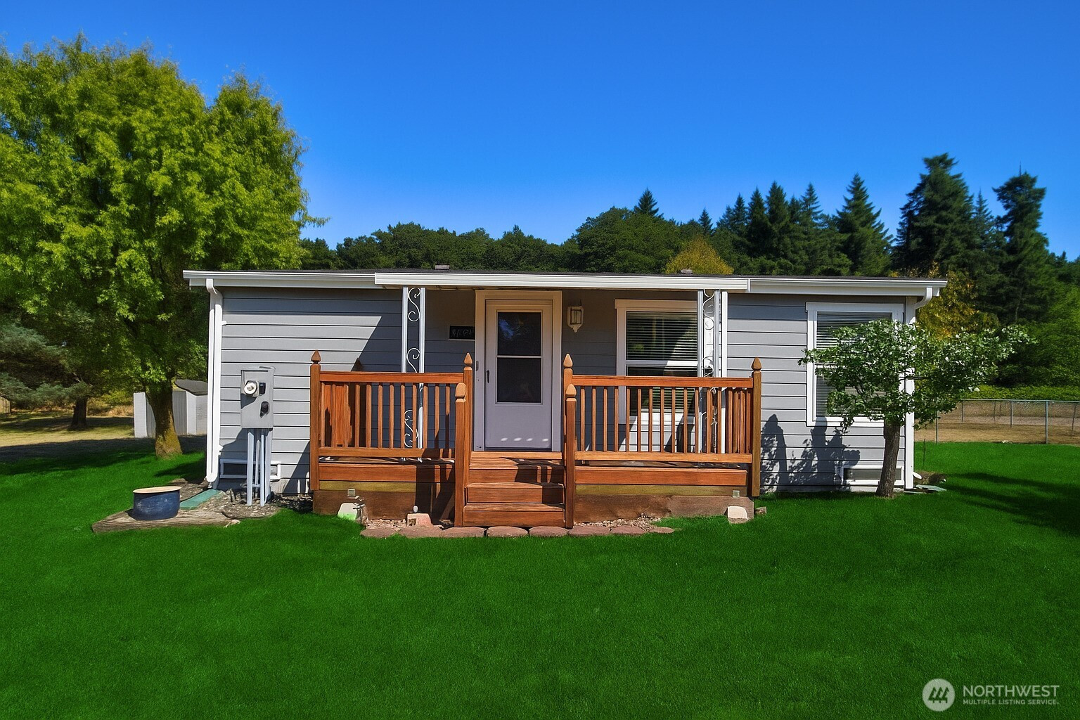 20102 Rainy Lane SW, Rochester, WA 98579