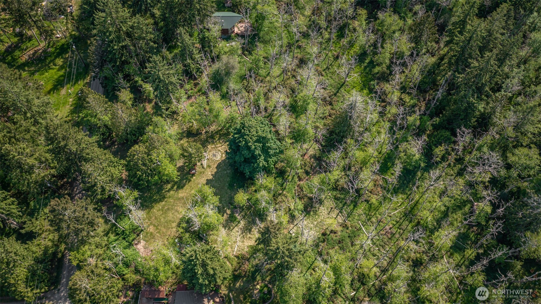906 E Madrona Boulevard NW, Lakebay, WA 98349