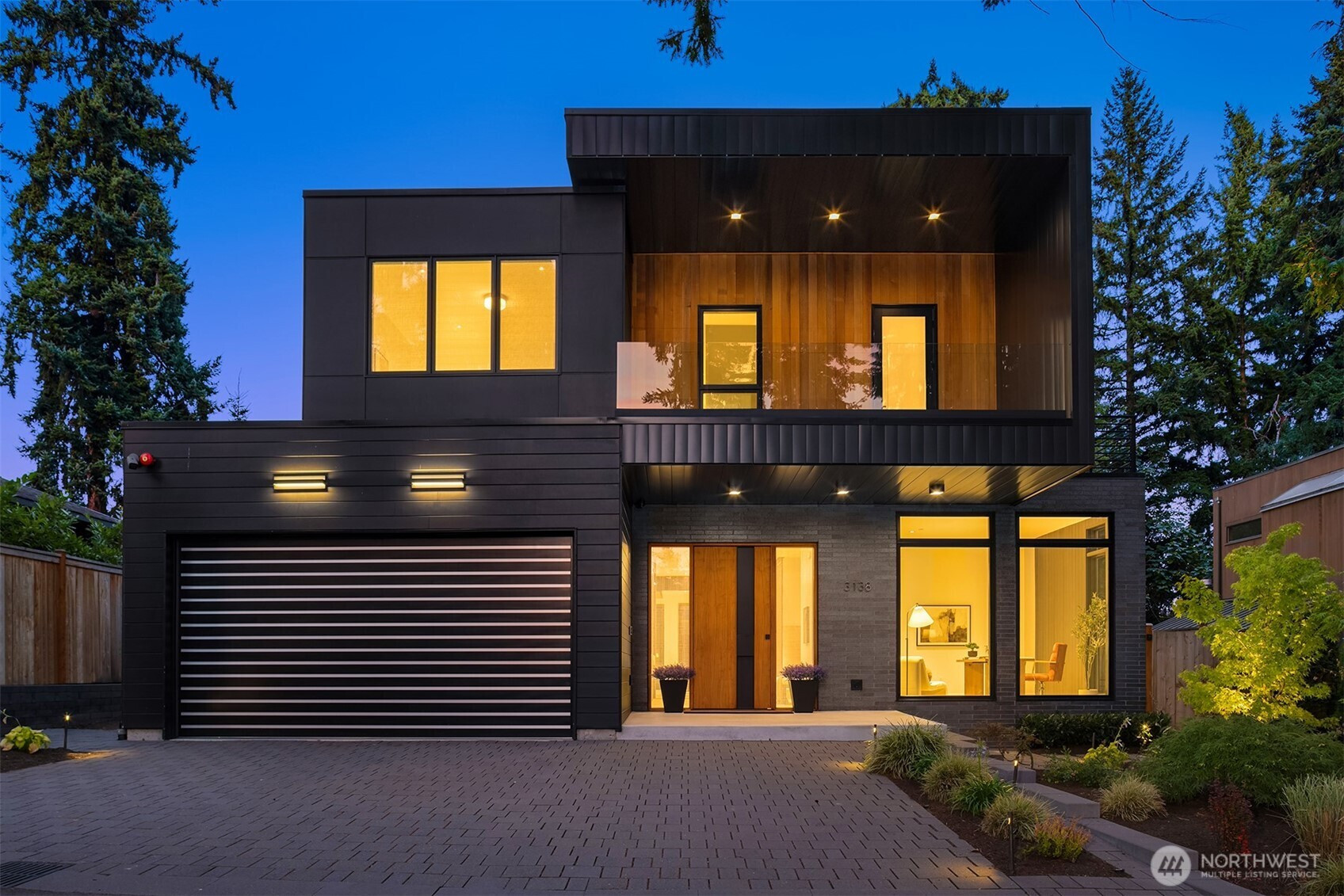 3138 108th Avenue SE, Bellevue, WA 98004