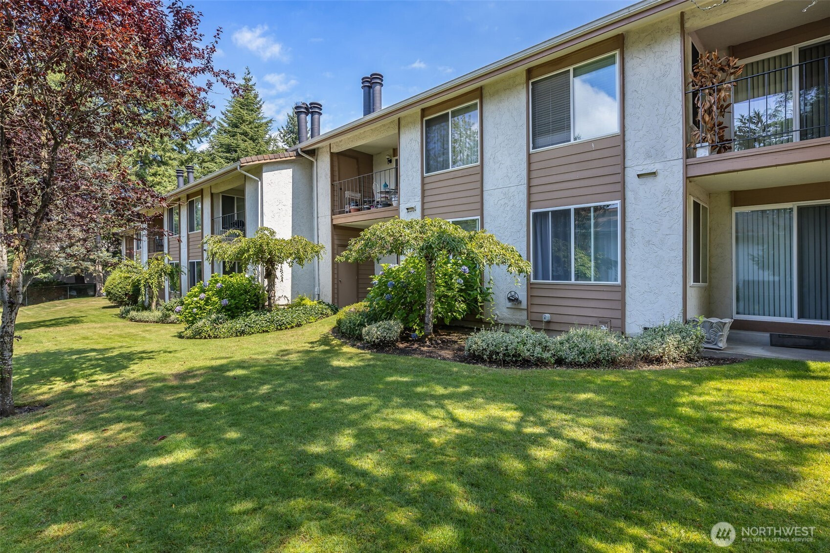 12818 SE 41st Lane, Bellevue, WA 98006