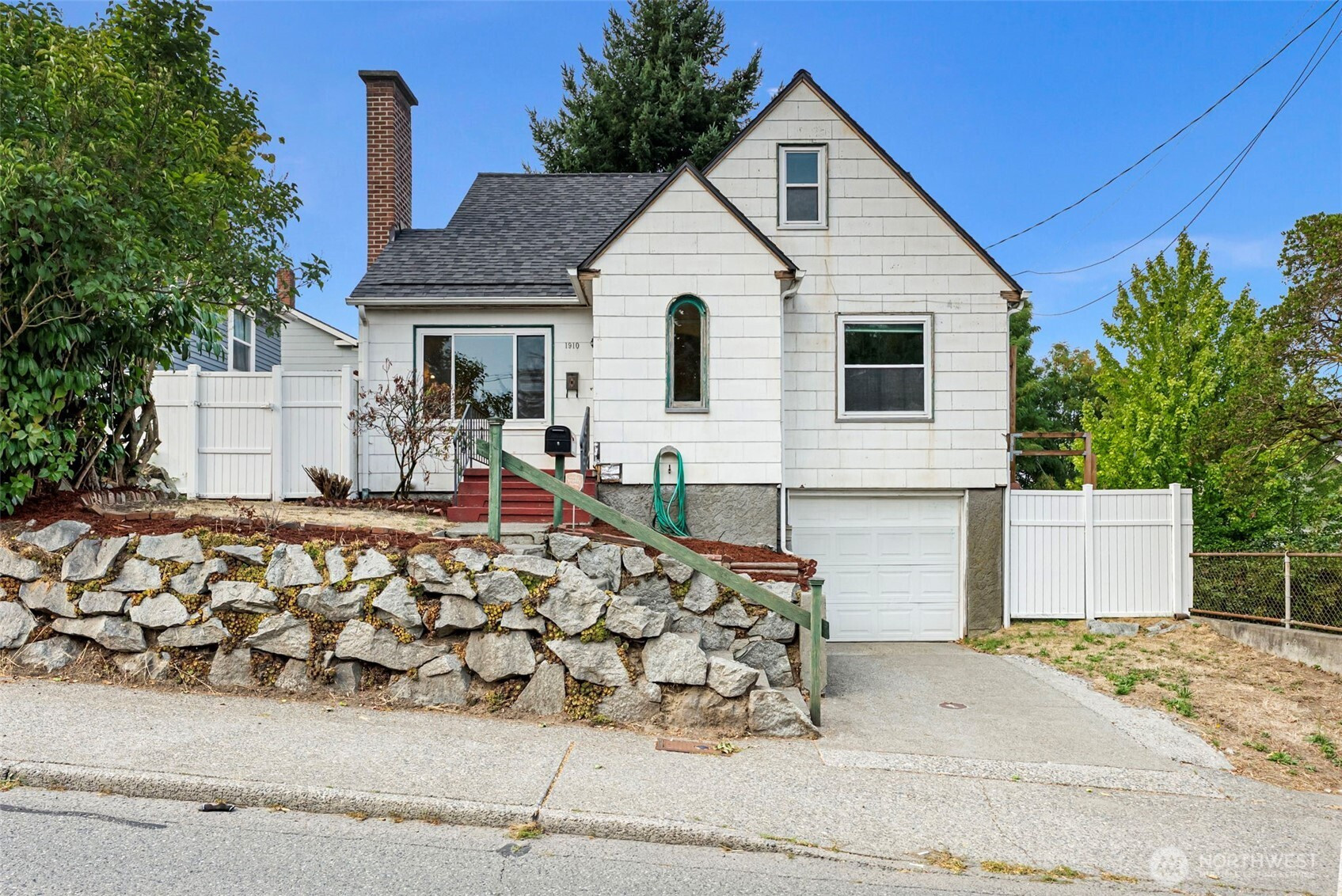 1910 11th Street, Bremerton, WA 98337