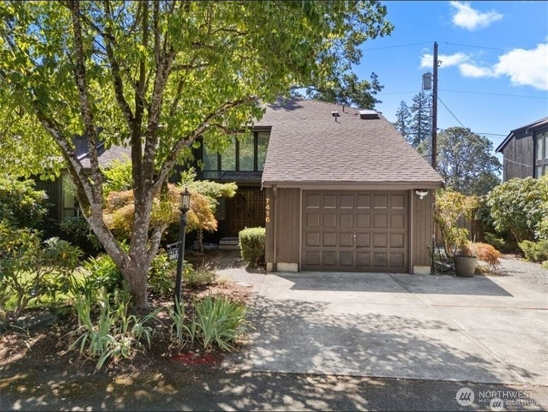 7416 84th Street Ct SW, Lakewood, WA 98498