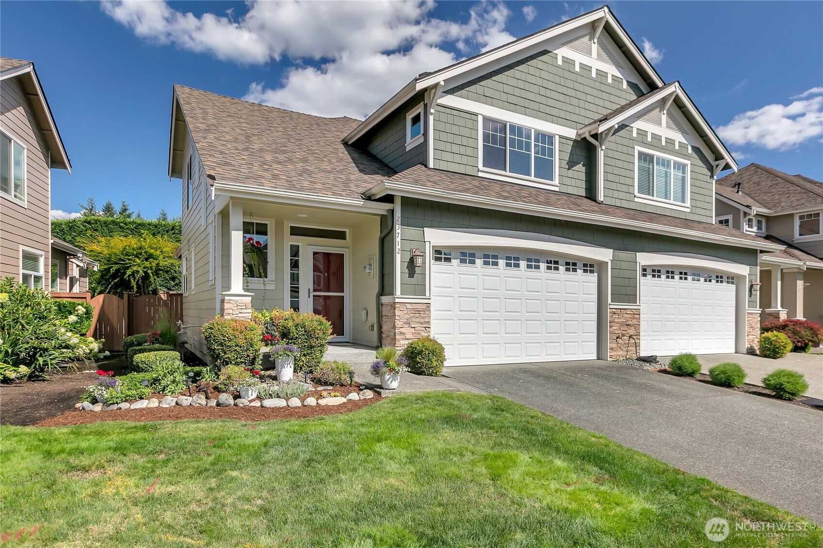 23712 230th Place SE, Maple Valley, WA 98038