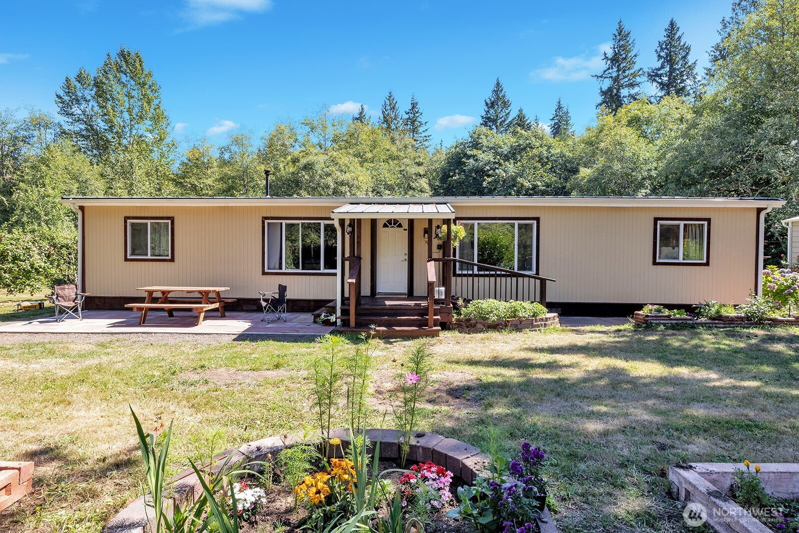 745 SW JH Road, Port Orchard, WA 98367