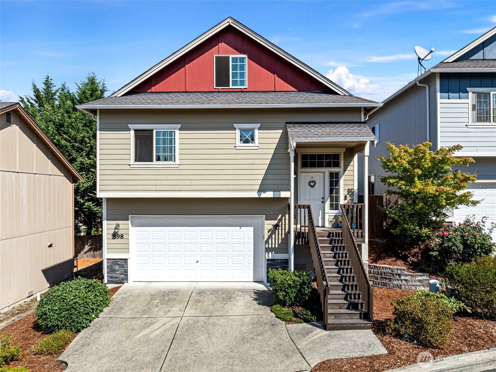 898 NW Tinkam Court, Bremerton, WA 98311