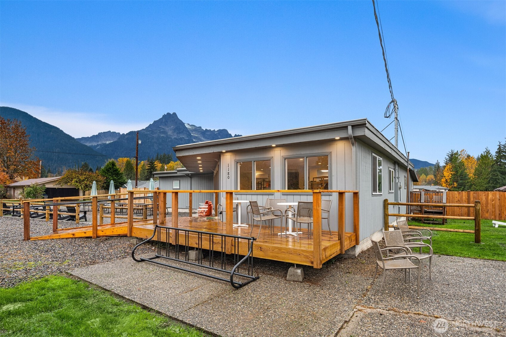 1180 Cascade Street, Darrington, WA 98241