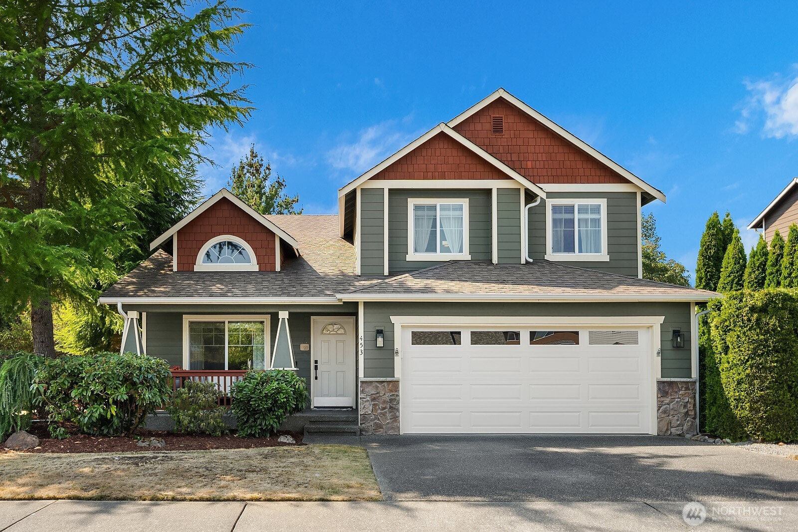 453 Rosario Place NE, Renton, WA 98059