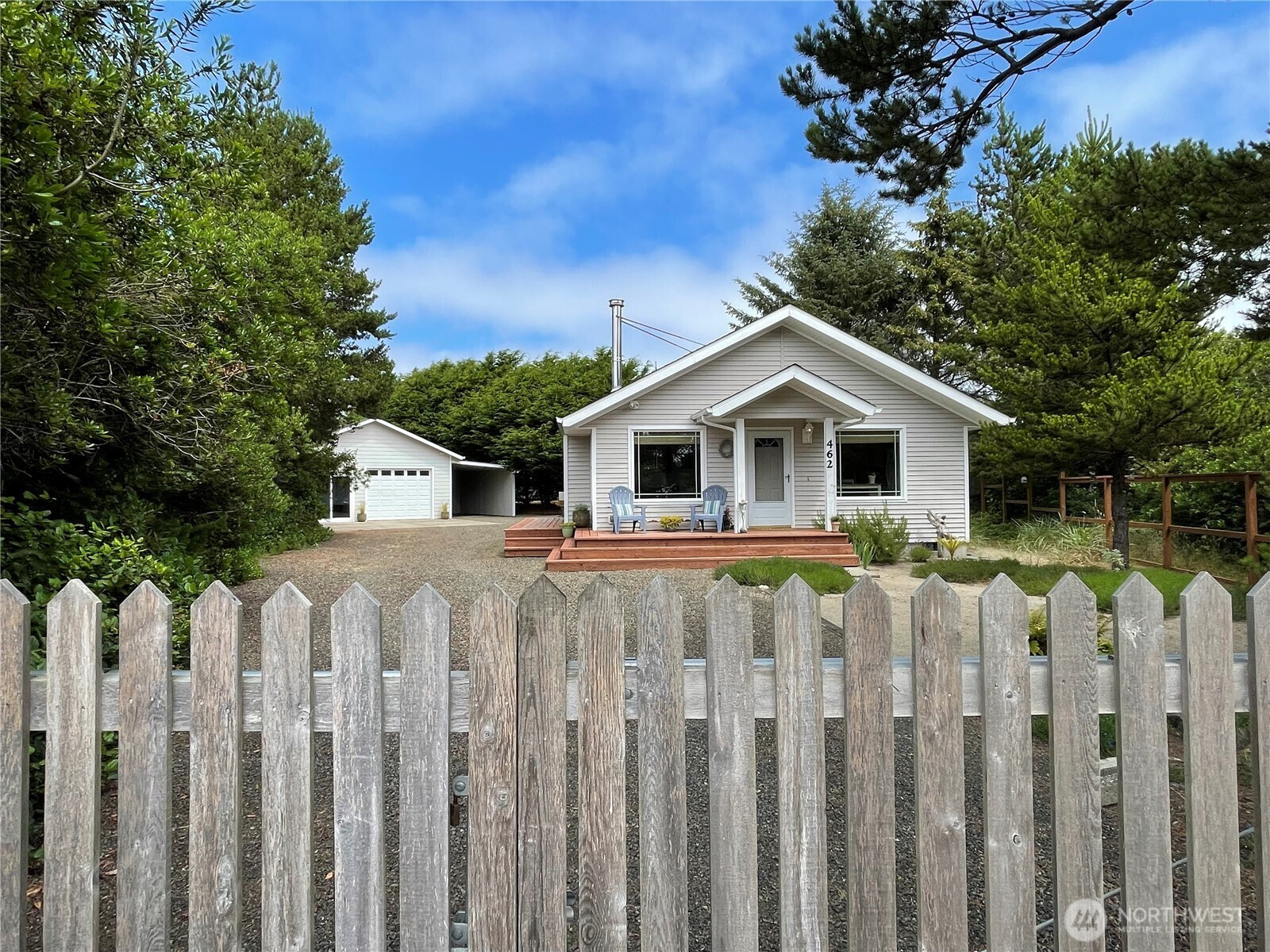 462 Ebb Court SW, Ocean Shores, WA 98569