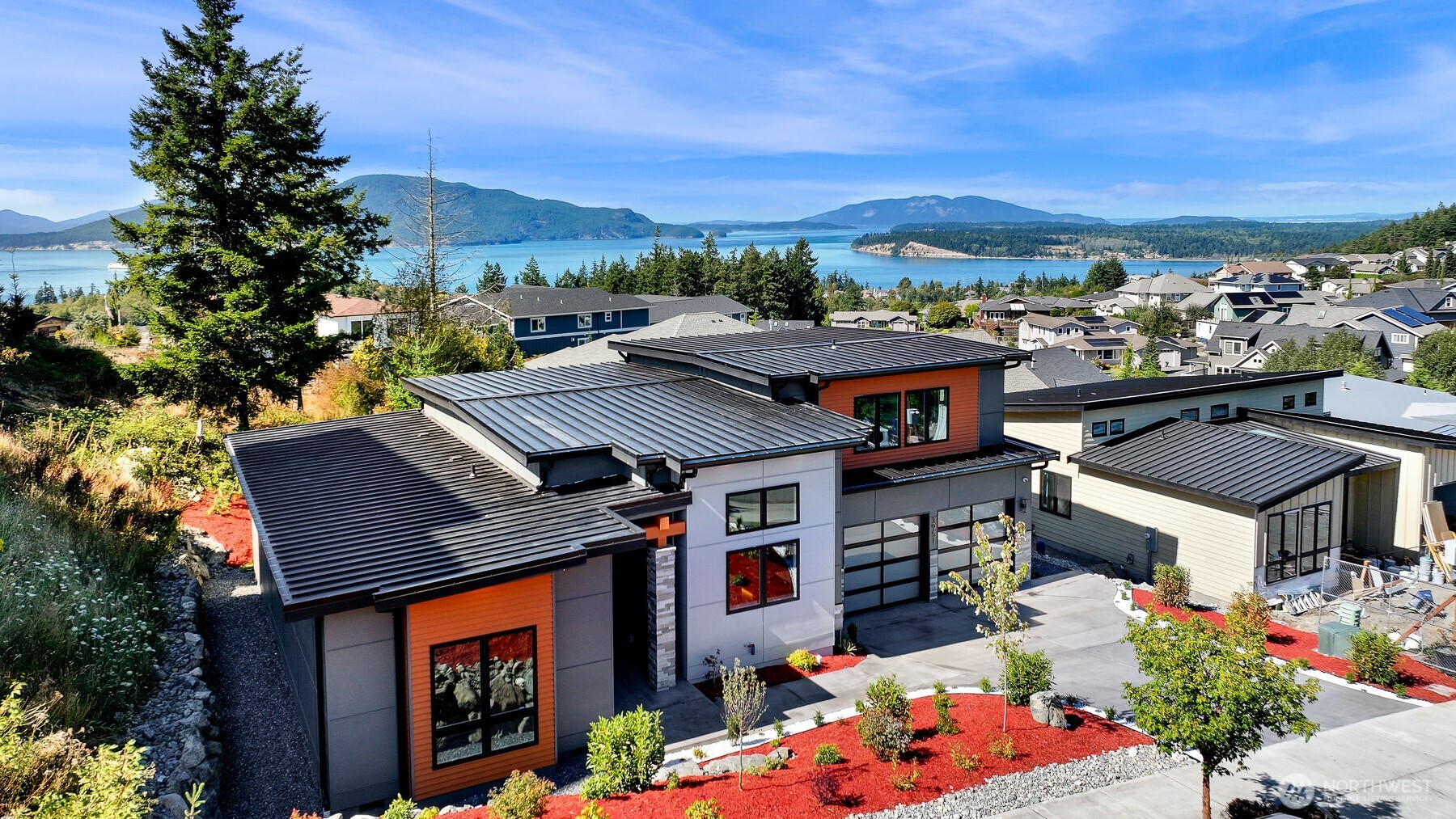 3951 Rock Ridge Pkwy, Anacortes, WA 98221
