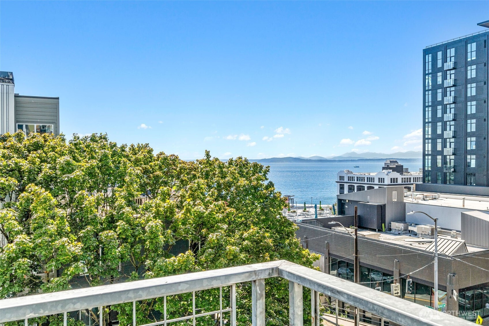 2440 Western Avenue, Seattle, WA 98121
