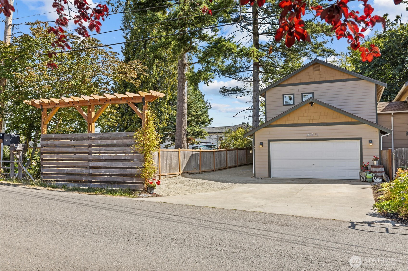 109 203rd Place SW, Lynnwood, WA 98036