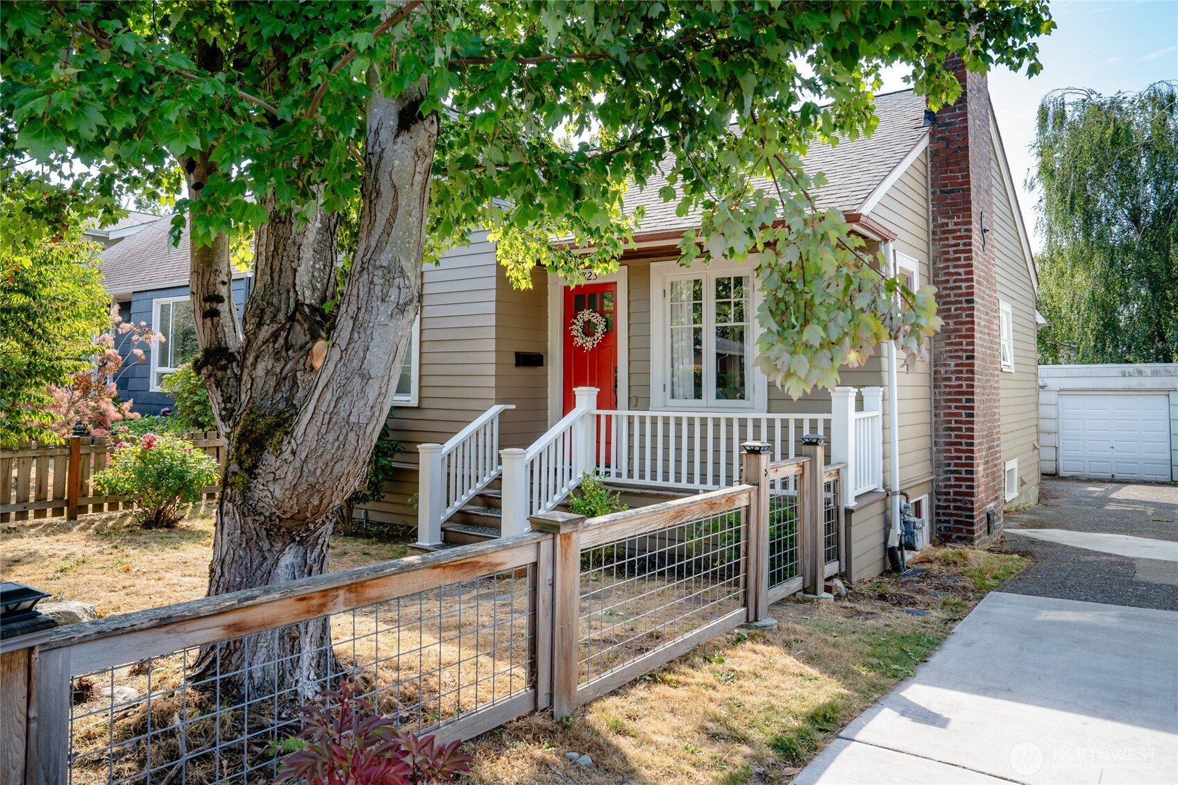 2823 NW 73rd Street, Seattle, WA 98117