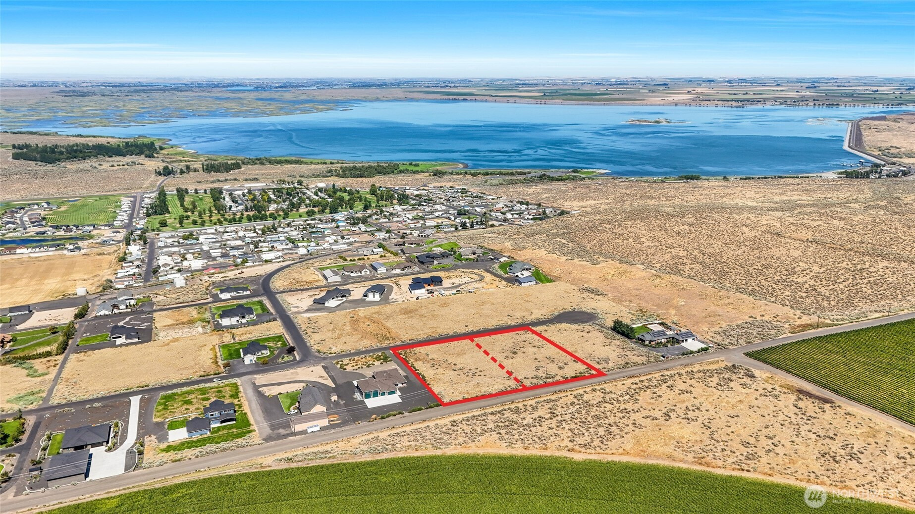 6887 & 6921 8.9 Road SE, Othello, WA 99344