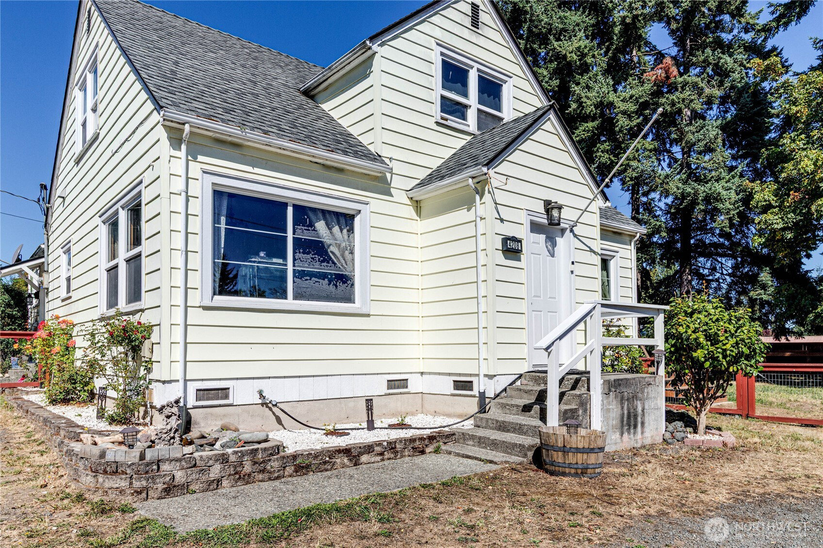 4208 C Street Ext, Port Angeles, WA 98363