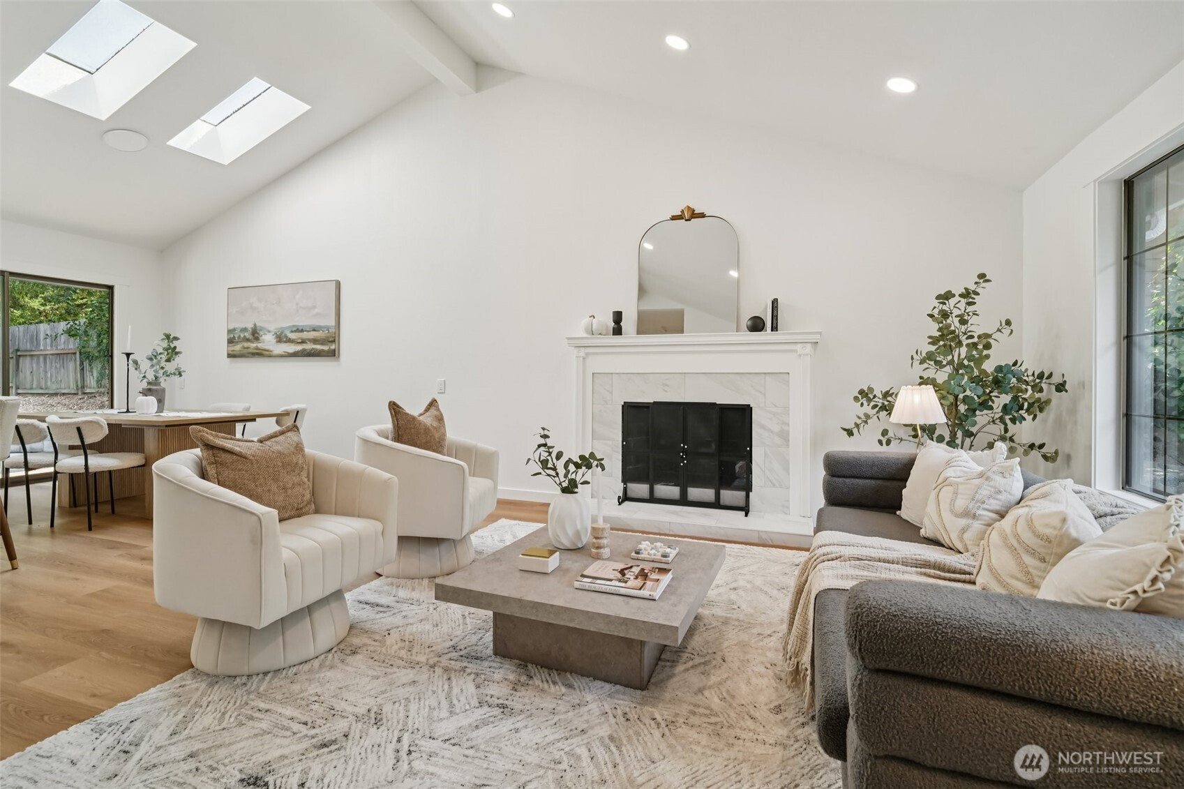 6608 117TH Avenue SE, Bellevue, WA 98006