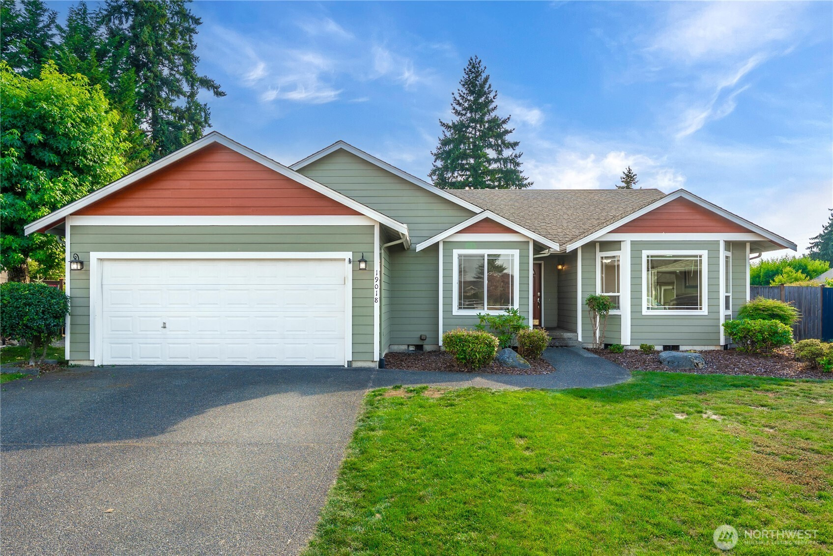 19018 104th Avenue E, Puyallup, WA 98374