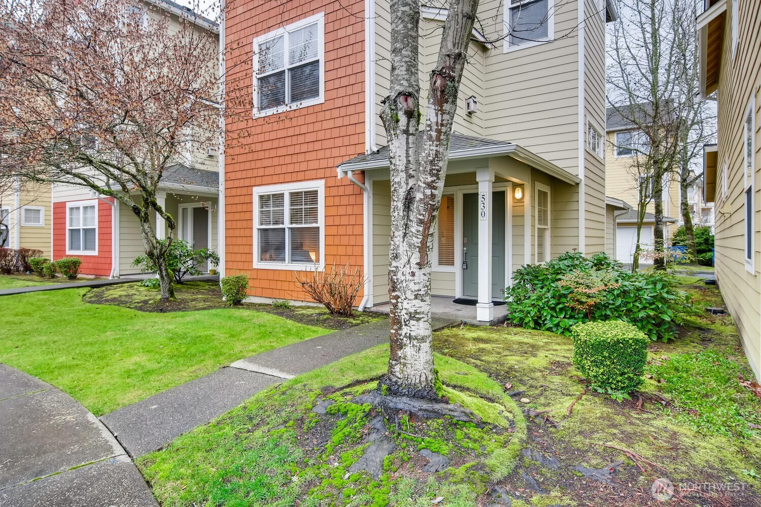 530 224th Place NE, Sammamish, WA 98074