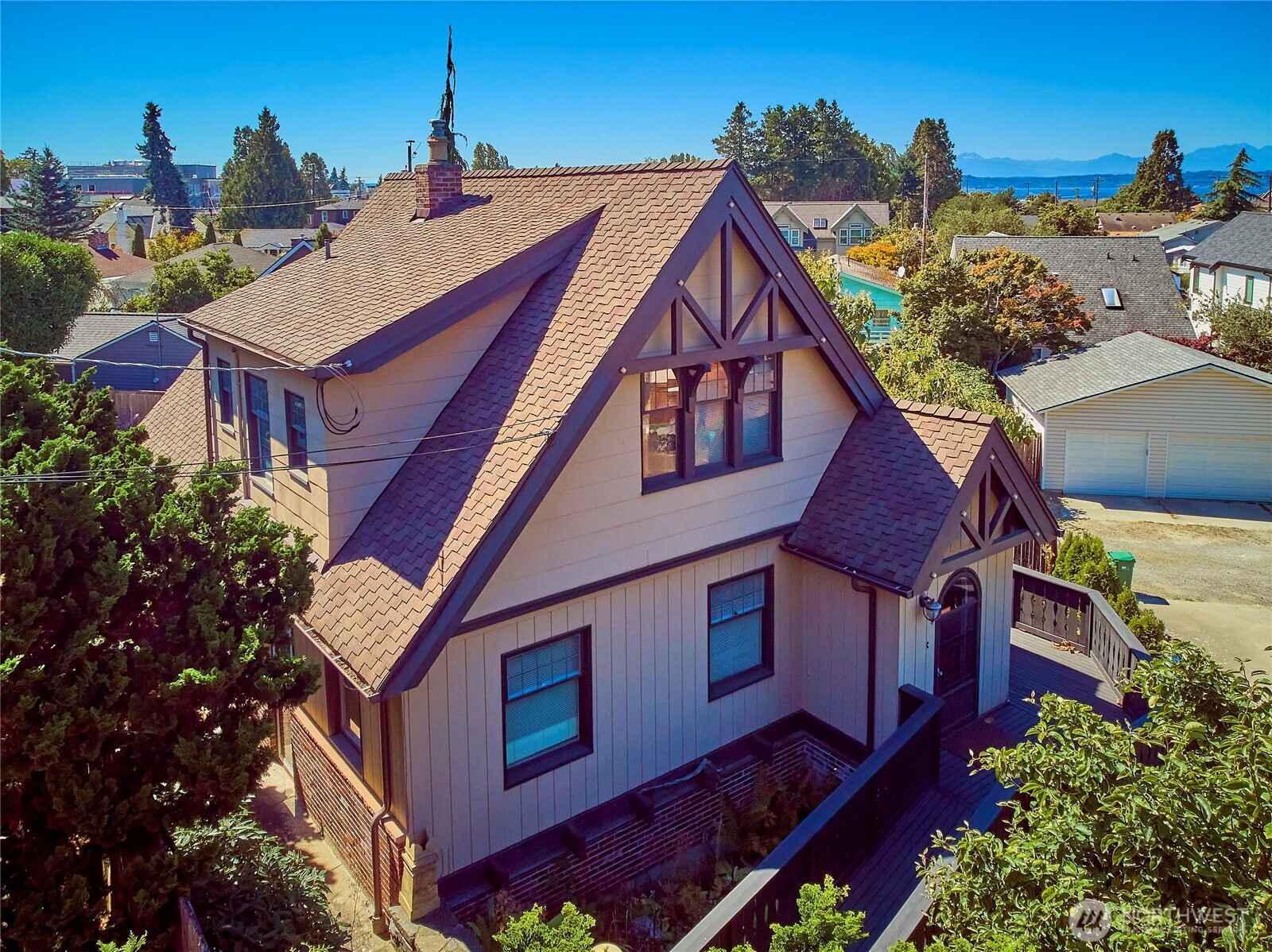 5610 SW Teig Place, Seattle, WA 98116
