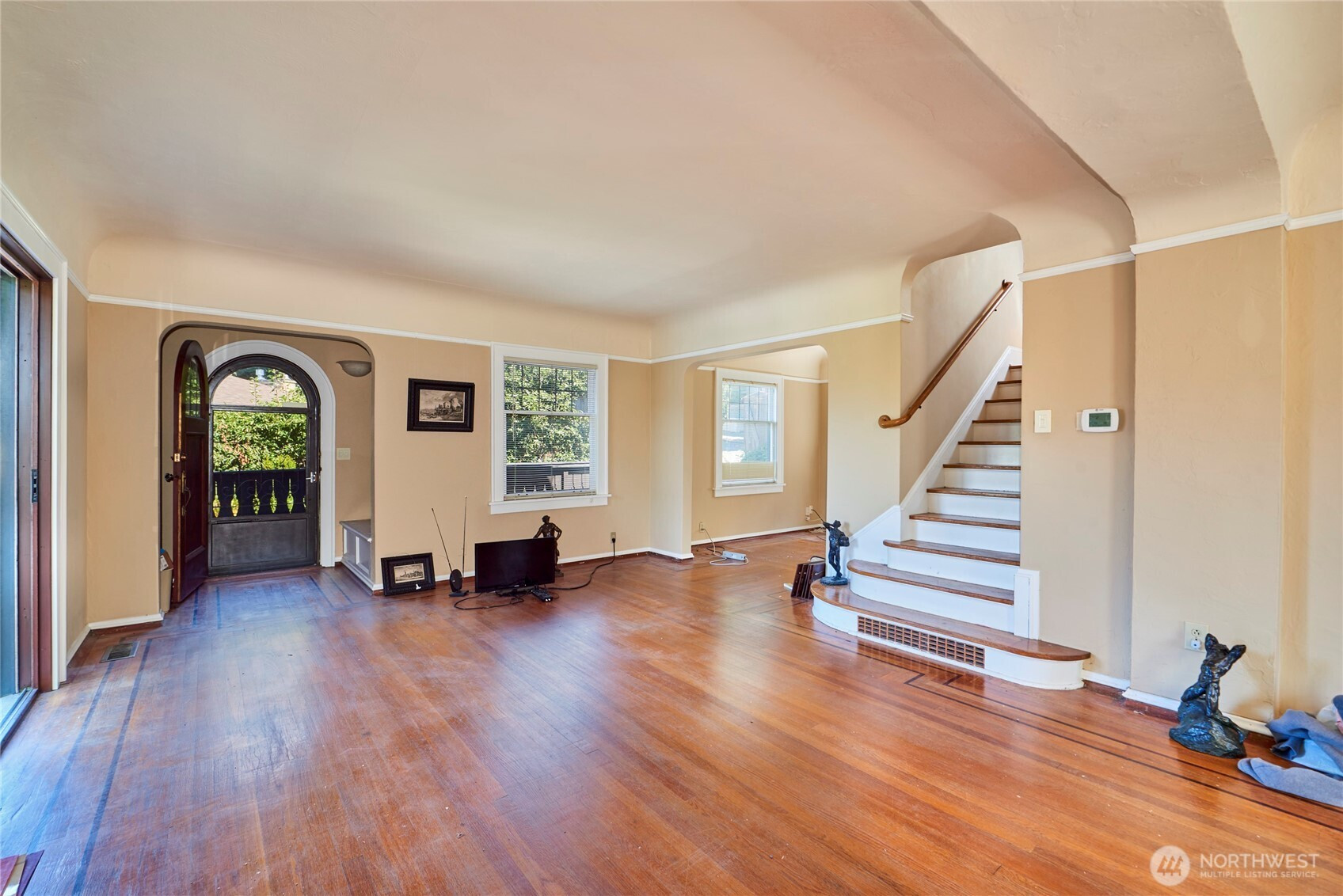 5610 SW Teig Place, Seattle, WA 98116