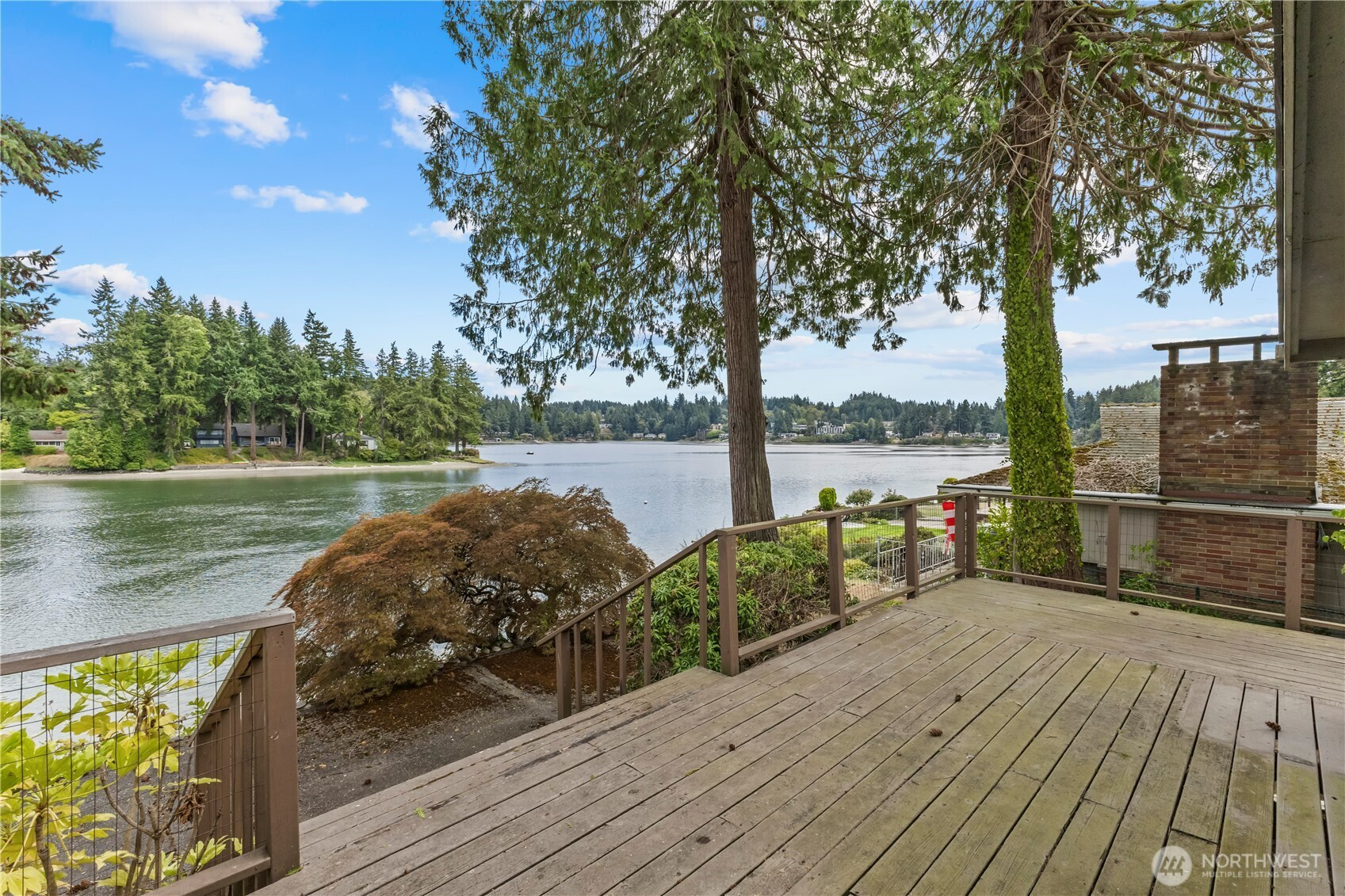 1534 Madrona Point Drive, Bremerton, WA 98312