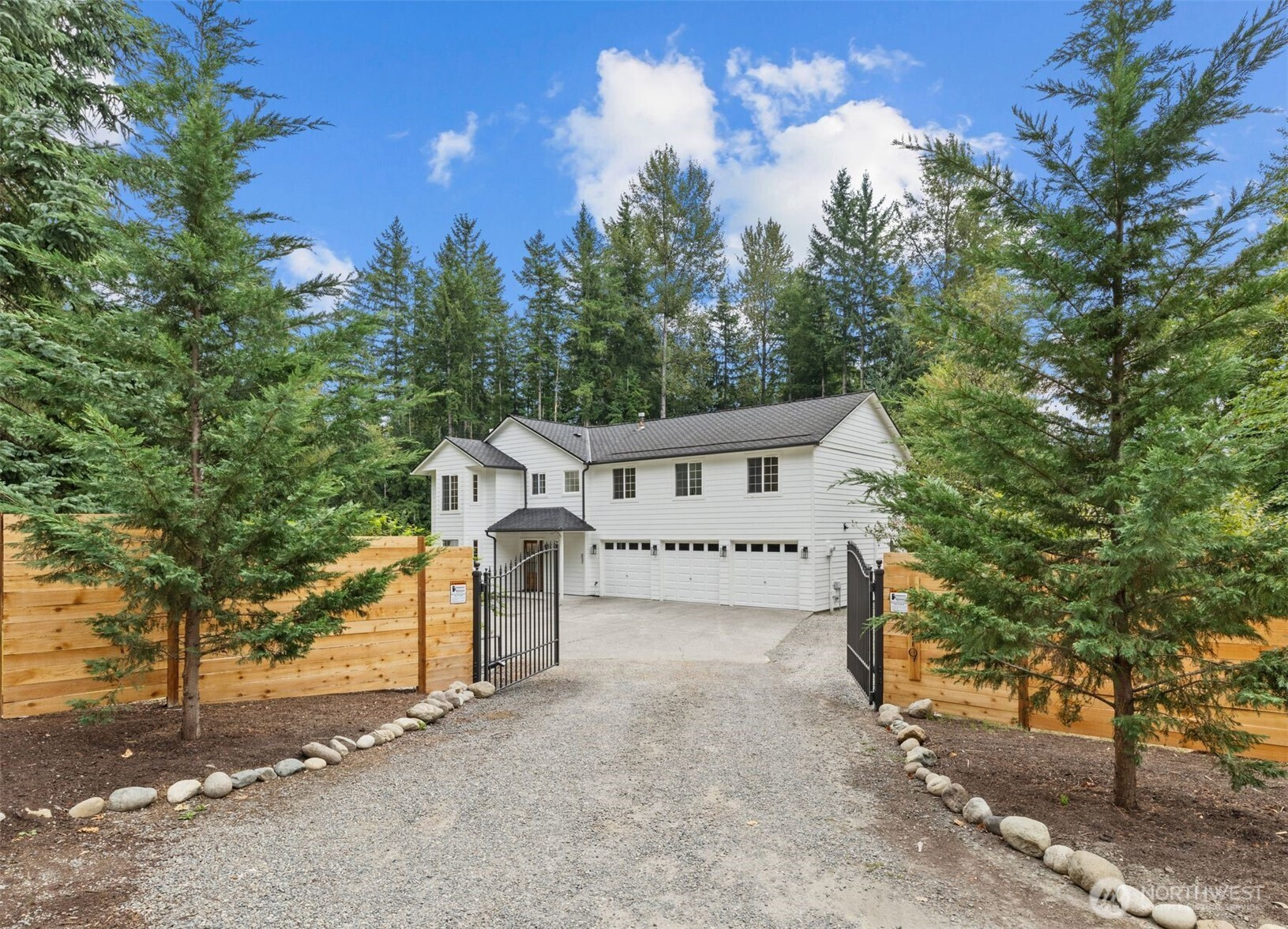 37119 SE Fall City Snoqualmie Road, Fall City, WA 98024