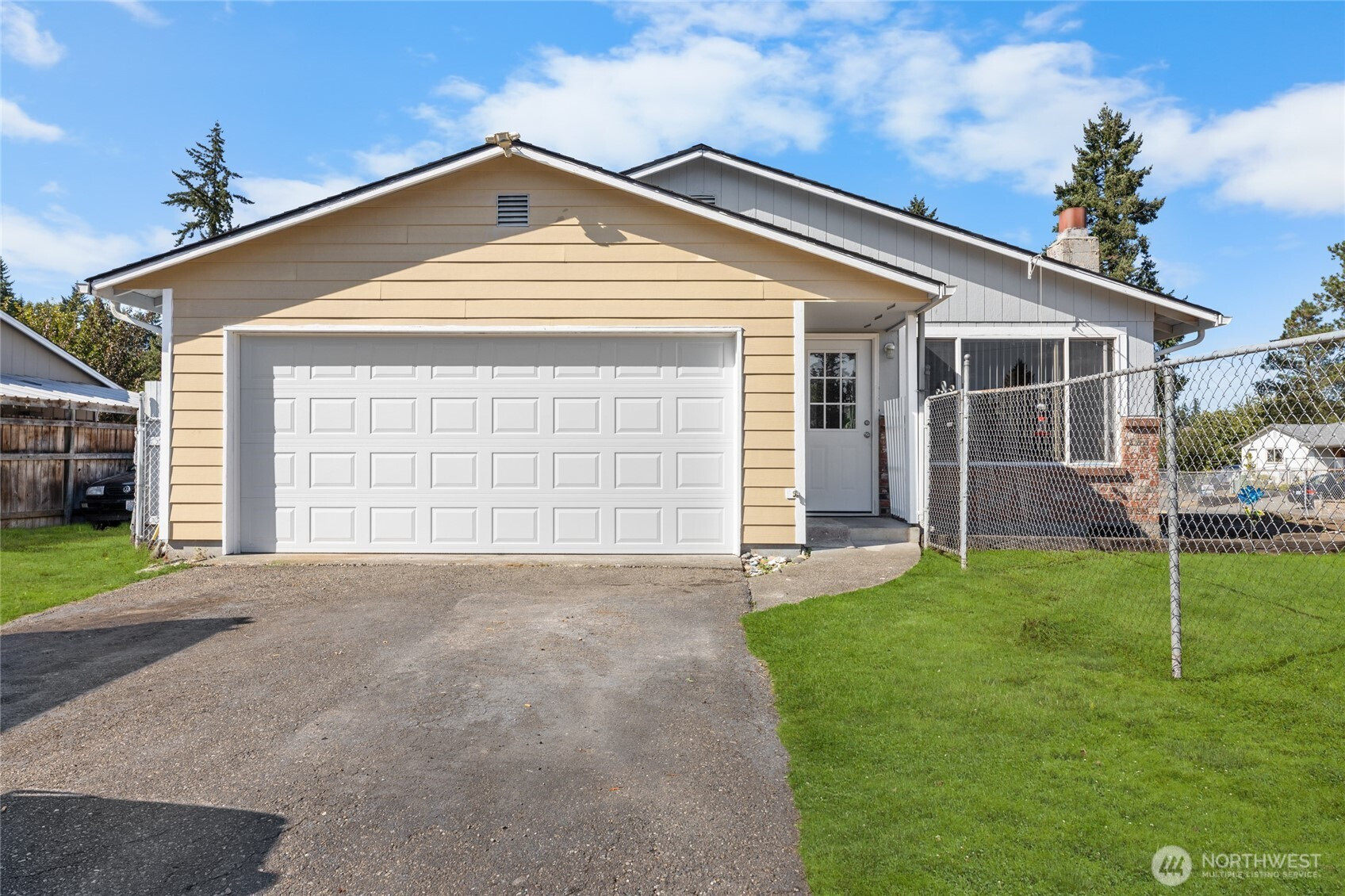 6419 158th St CT E, Puyallup, WA 98372