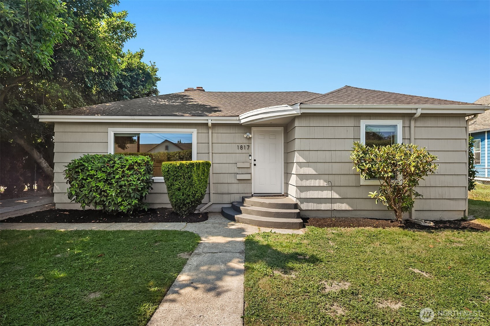 1817 S 3rd Street, Mount Vernon, WA 98273