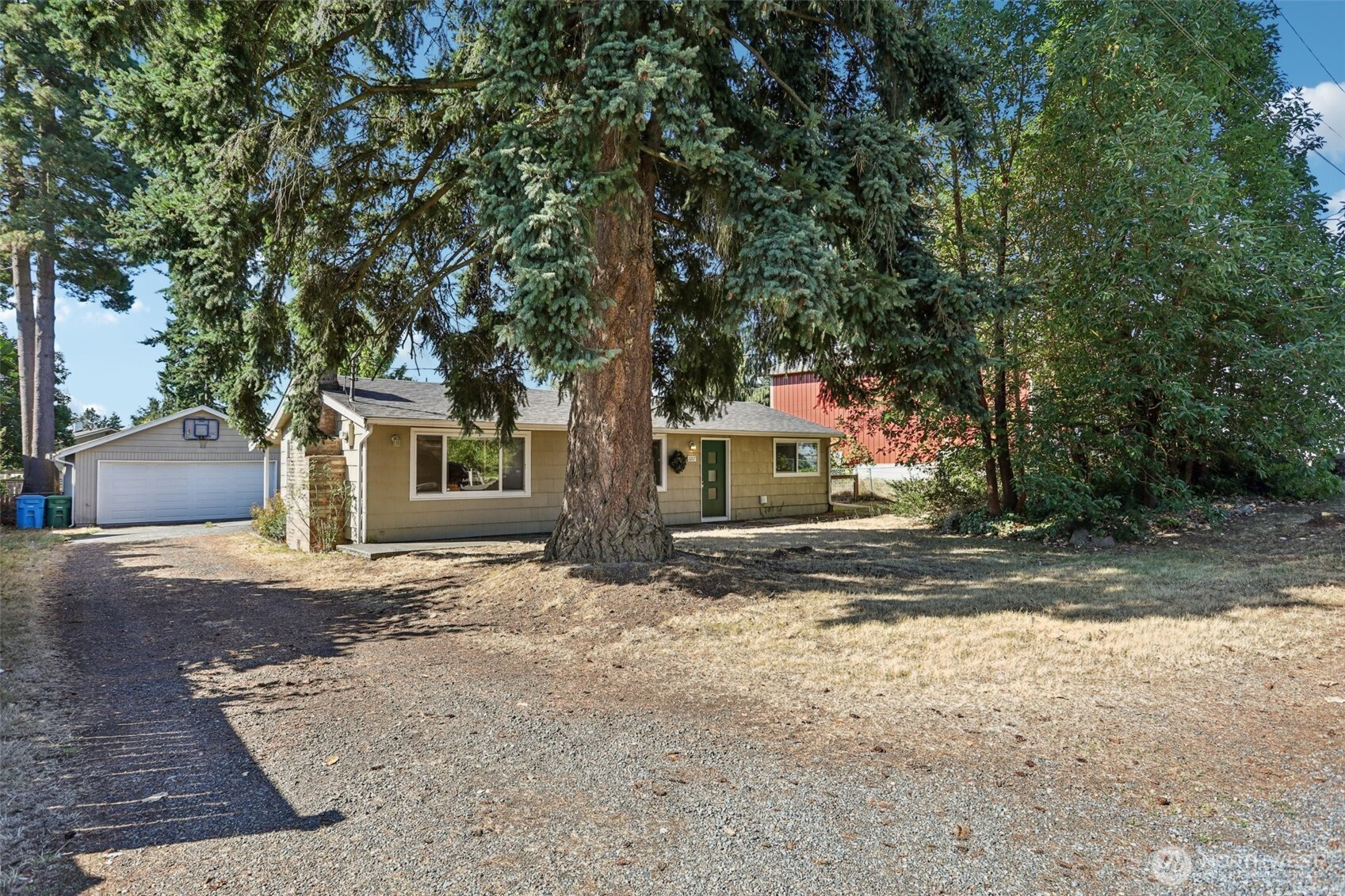 1217 NE 184th Street, Shoreline, WA 98155