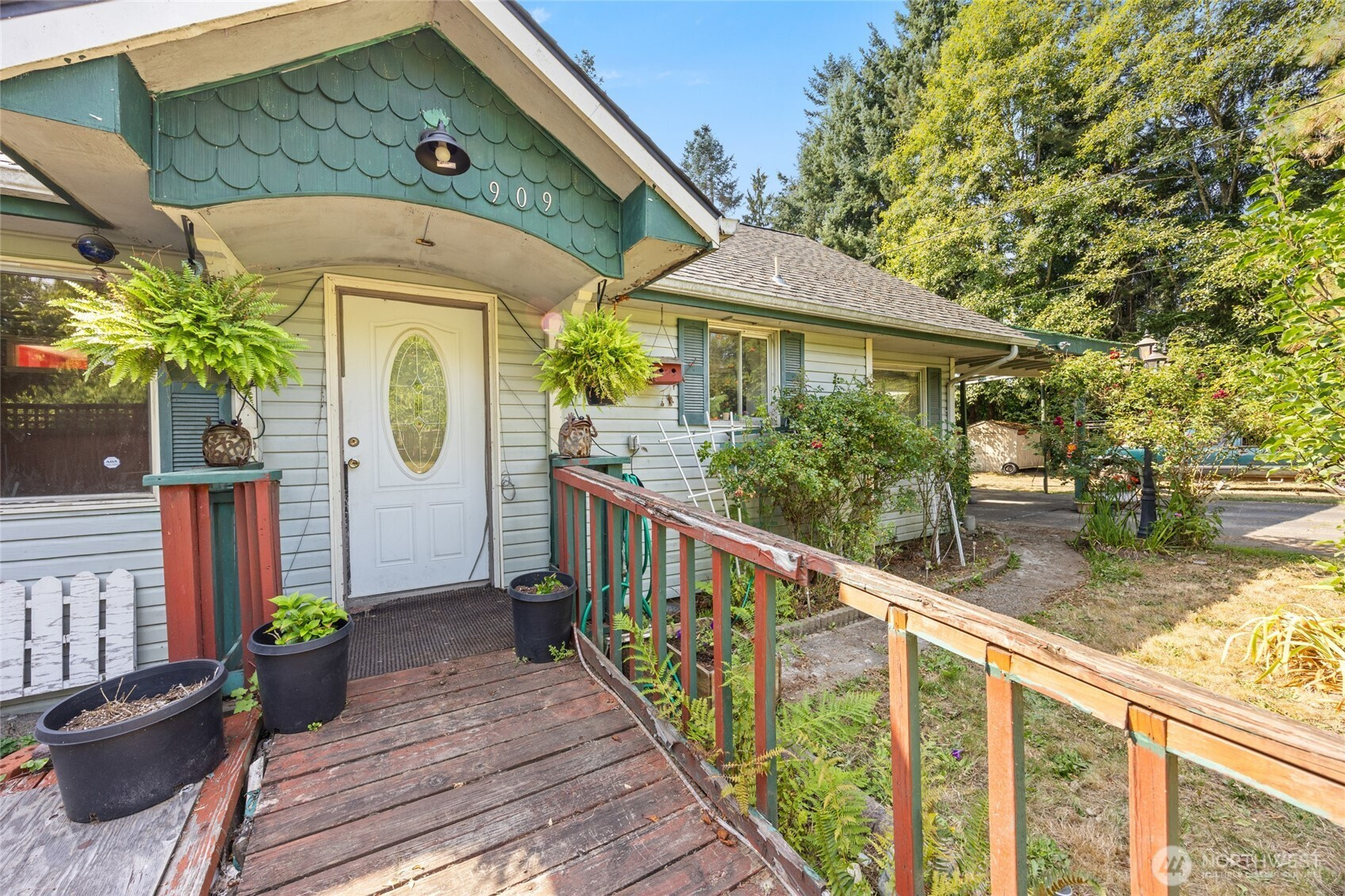 909 Fir Street NE, Olympia, WA 98506