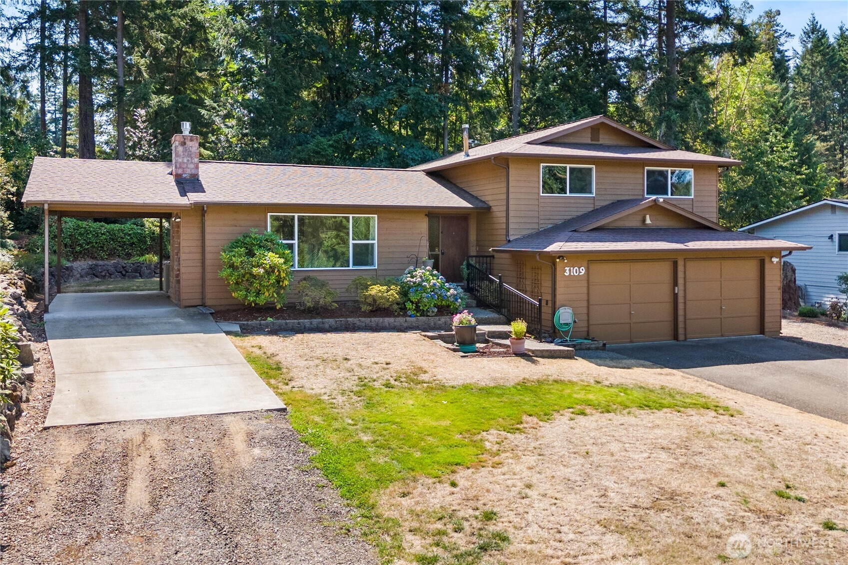 3109 NE 40th Place, Bremerton, WA 98310