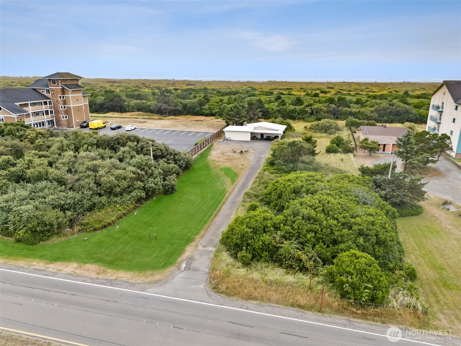 821 Ocean Shores Boulevard NW, Ocean Shores, WA 98569