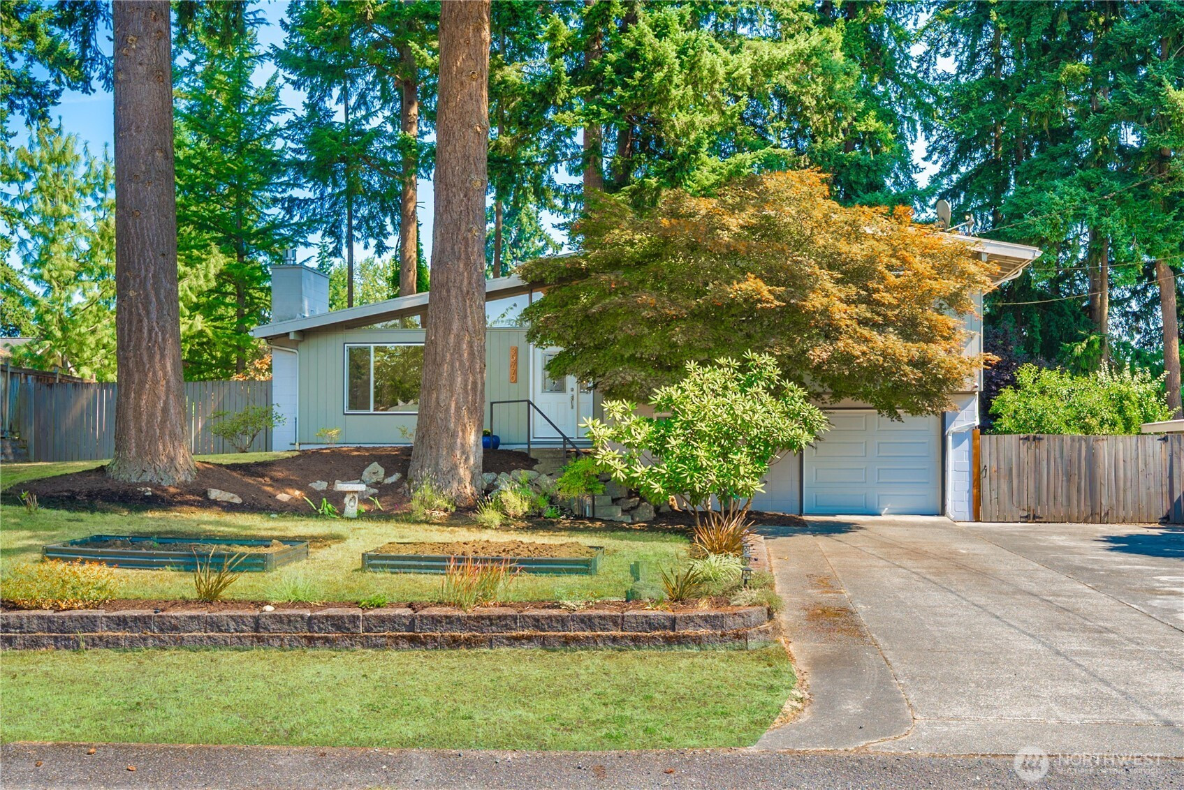 35770 27th Avenue S, Federal Way, WA 98003