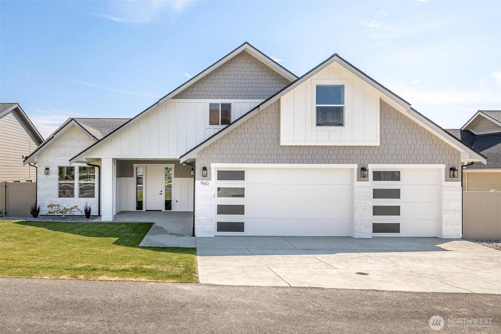 960 Wayne Lane, Wenatchee, WA 98801
