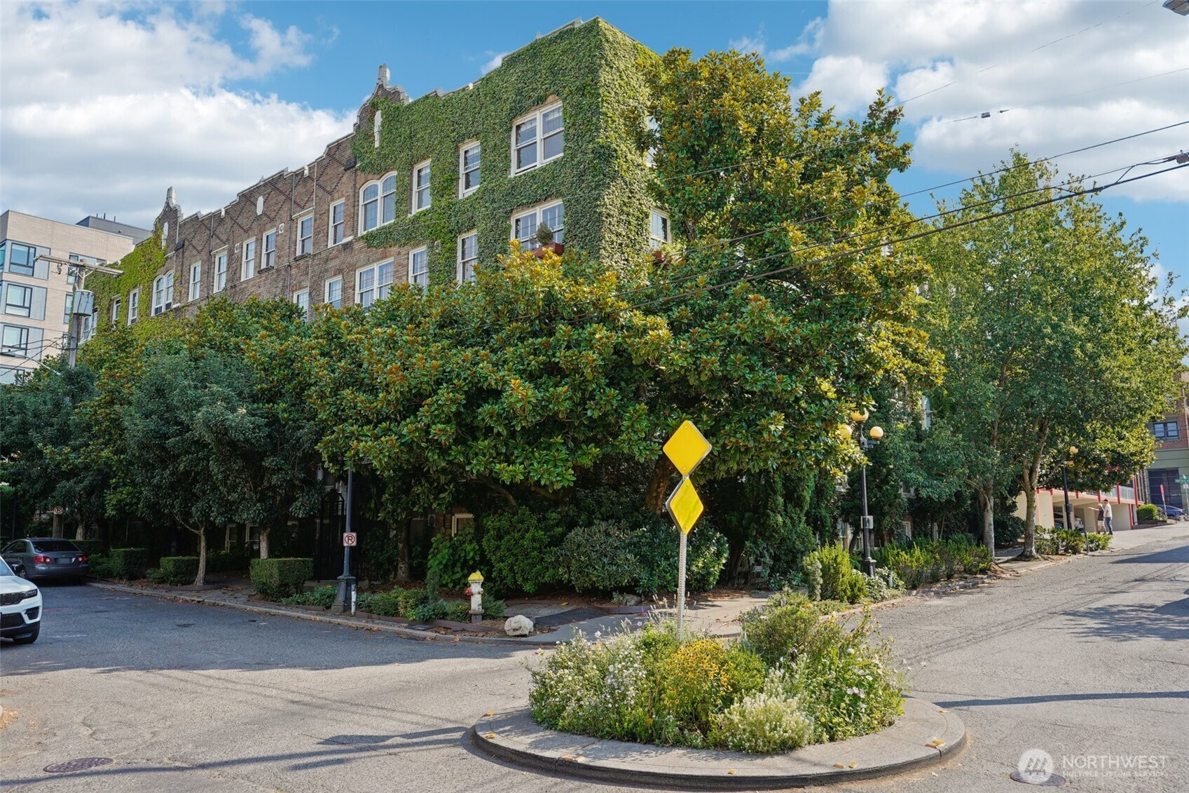 400 Boylston Avenue E, Seattle, WA 98102
