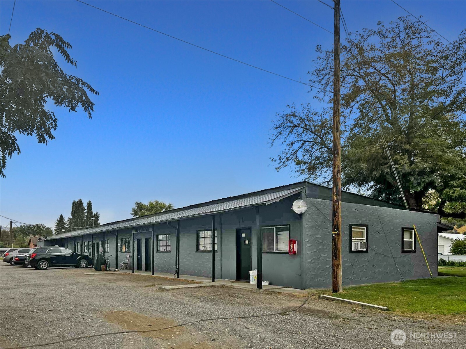 616 Columbia Avenue, Bridgeport, WA 98813