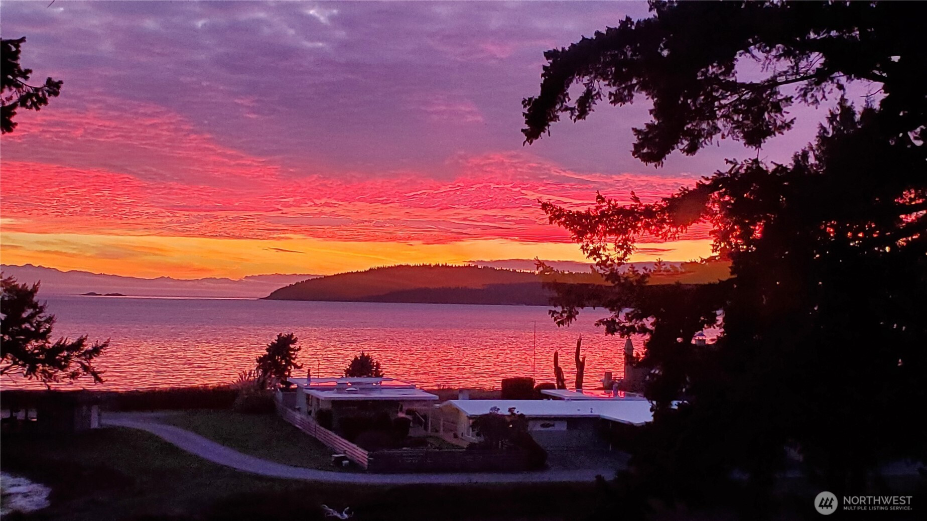 3999 Chiquita Lane, Anacortes, WA 98221