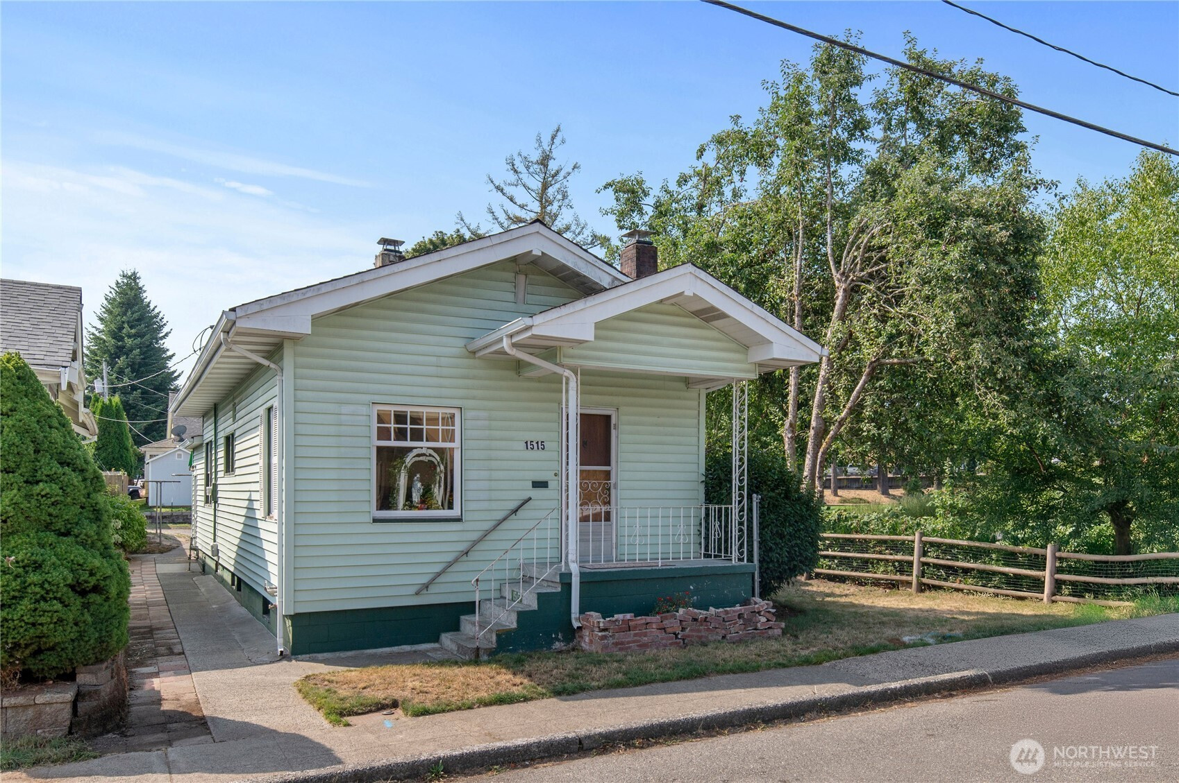 1515 5th Street, Bremerton, WA 98337
