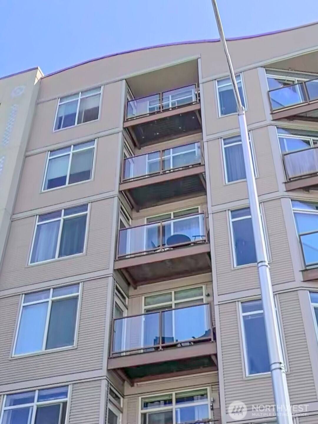 5650 24th Avenue NW, Seattle, WA 98107
