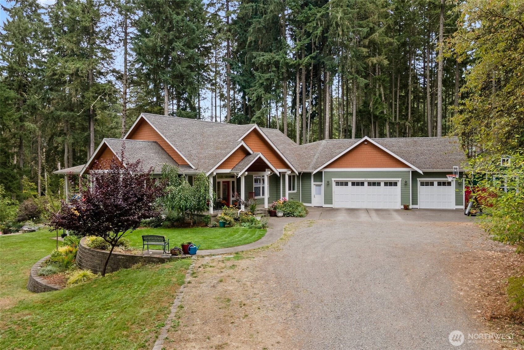 4816 Center Lane NE, Olympia, WA 98516